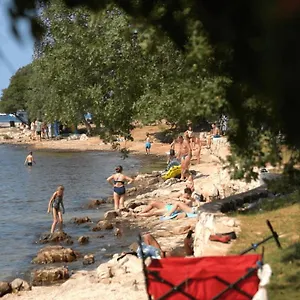 Vakantiepark Easyatent Safari Tent Polari, Rovinj