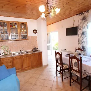 Giorgia Apartman