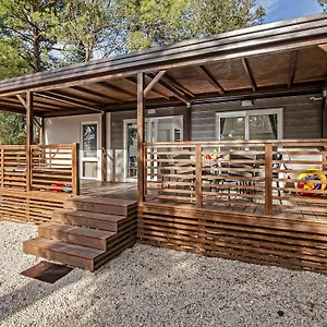 Eurocamp Mobile Homes At Porton Biondi База отдыха